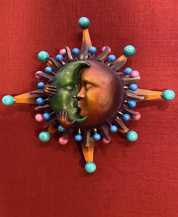 Kissing Sun & Moon Metal Wall Art Bazaar del Mundo Shops